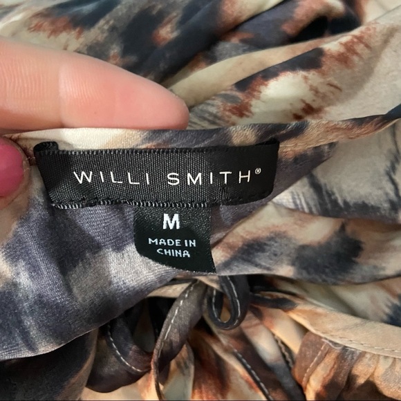 Willi Smith women’s animal print blouse in size medium - Picture 9 of 11
